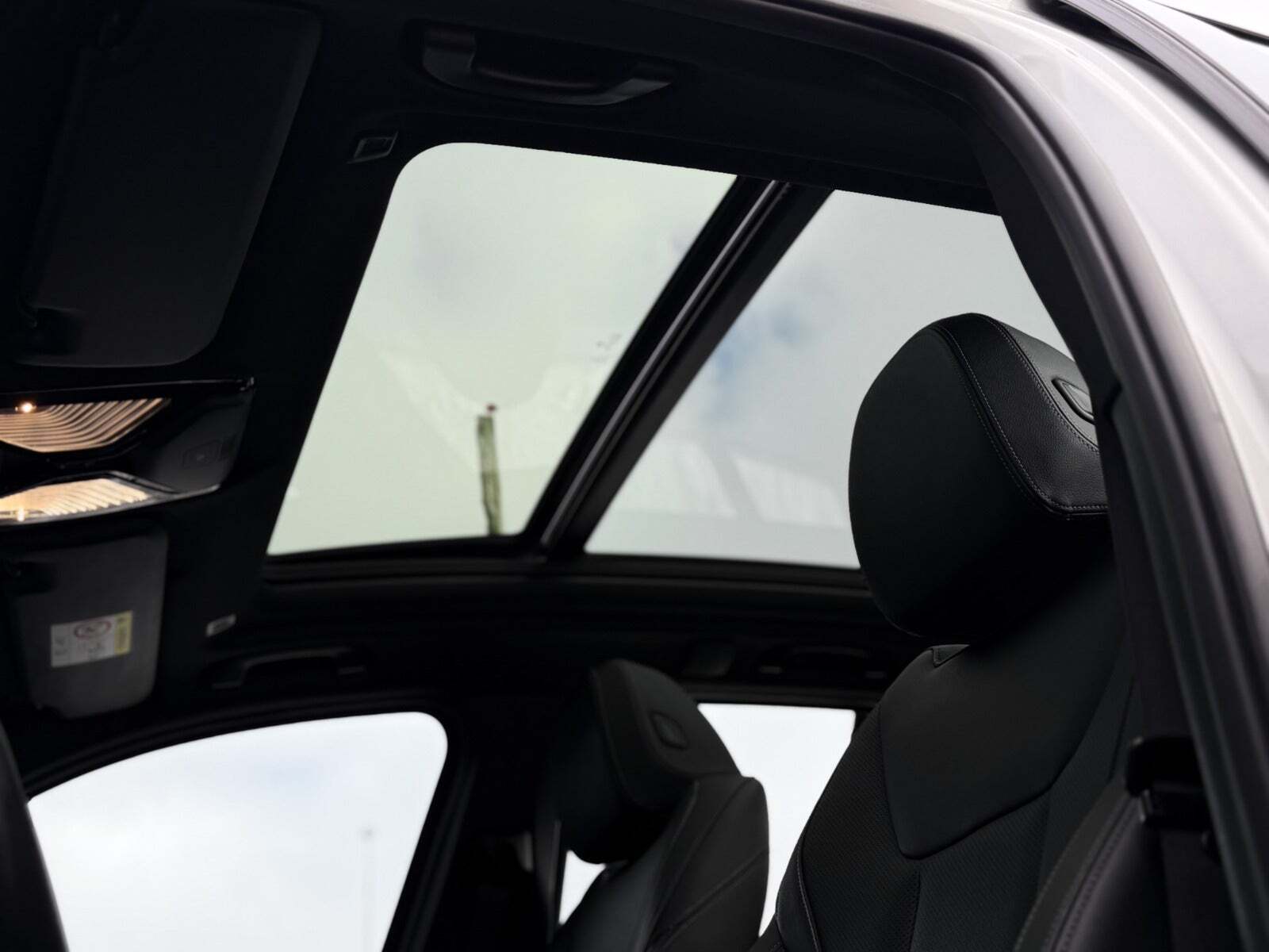 Hvid BMW iX3 fra 2022