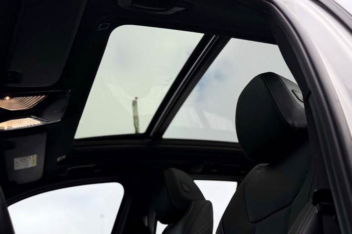 Hvid BMW iX3 fra 2022