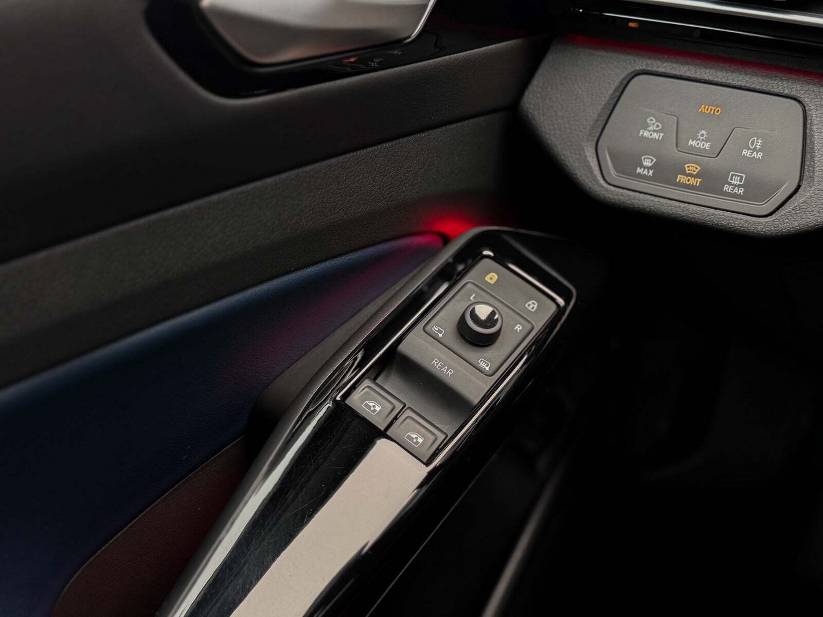 Grå VW ID.4 fra 2022