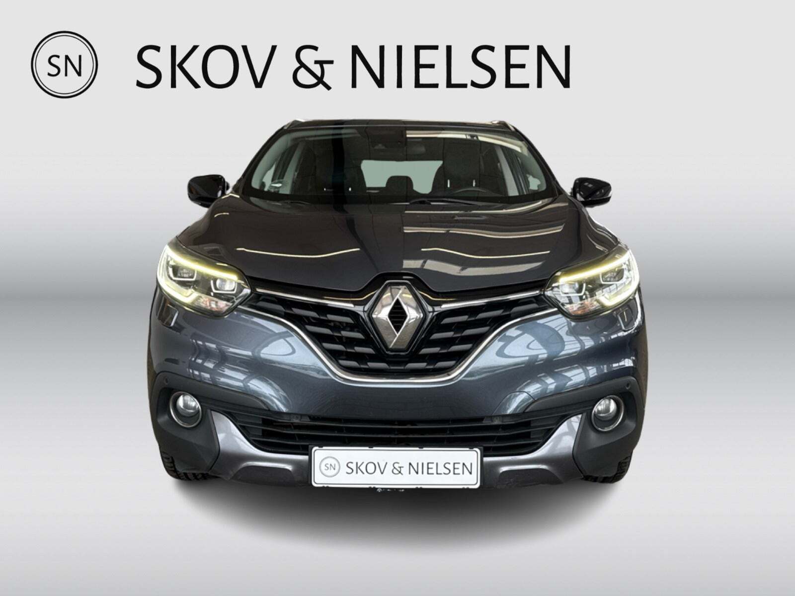 Grå Renault Kadjar fra 2016