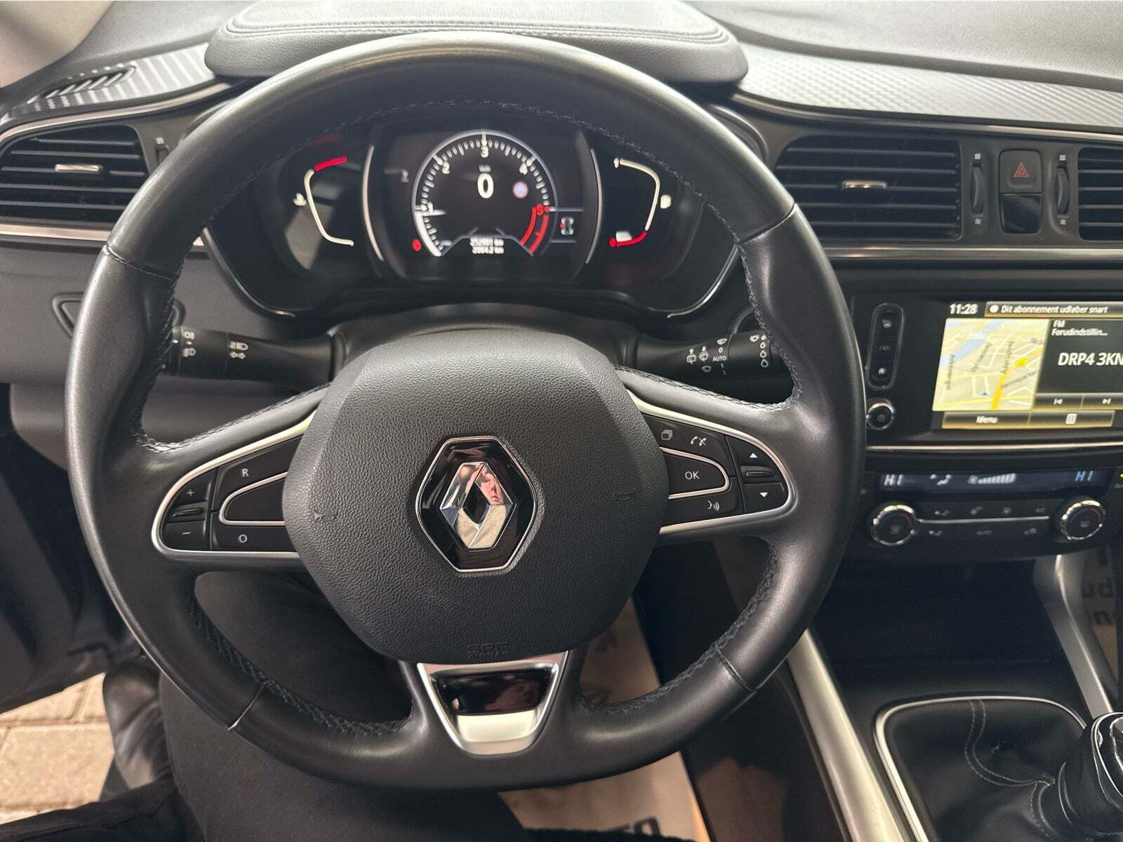 Grå Renault Kadjar fra 2016