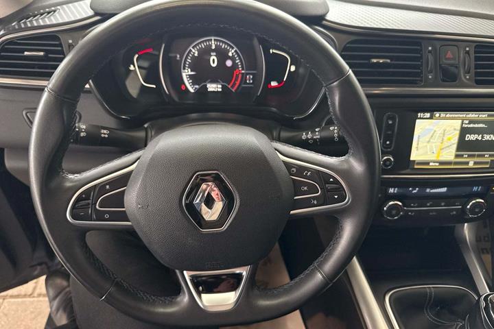 Grå Renault Kadjar fra 2016