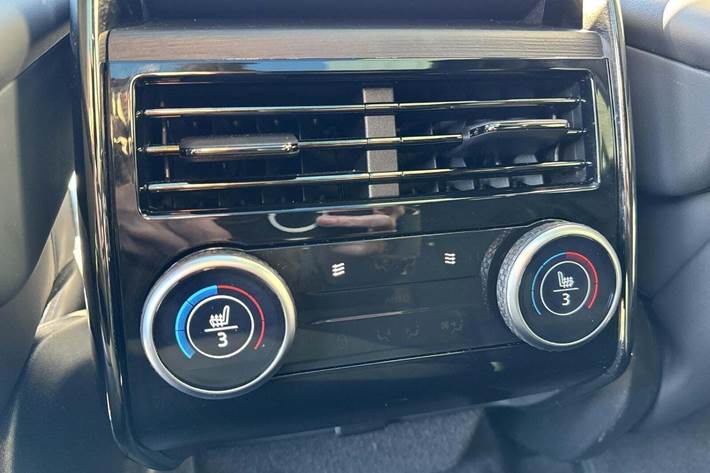 Sort Land Rover Range Rover sport fra 2025