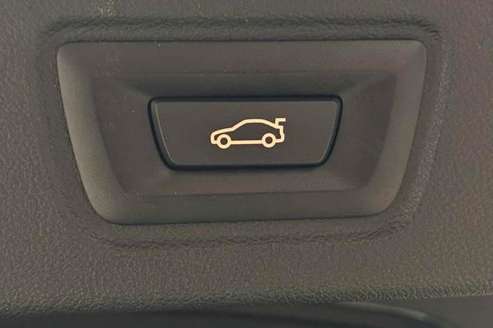 Sort BMW i4 fra 2022