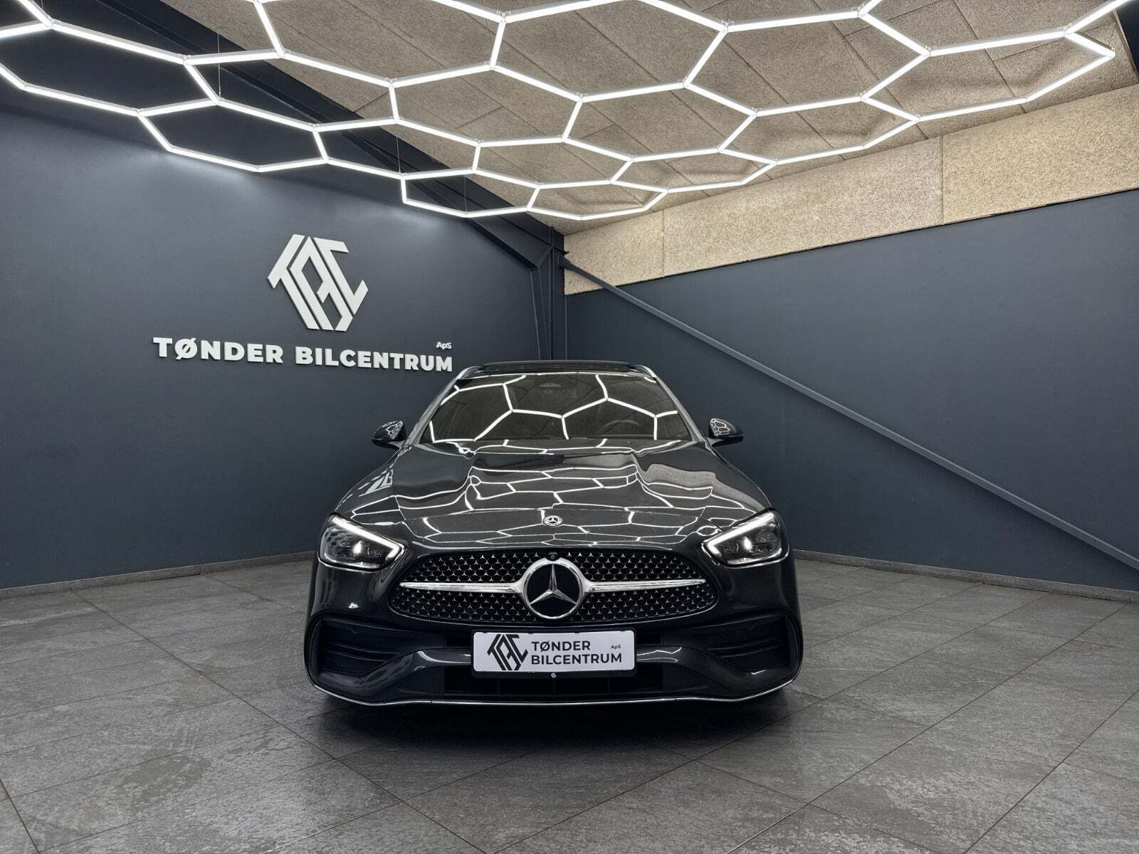 Mercedes C300 d 2,0 AMG Line stc. aut.