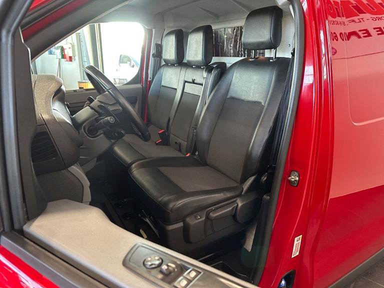 Toyota ProAce 2,0 D 122 Medium Comfort Master aut.