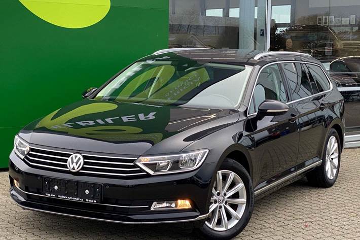 Sort VW Passat fra 2018 set udefra