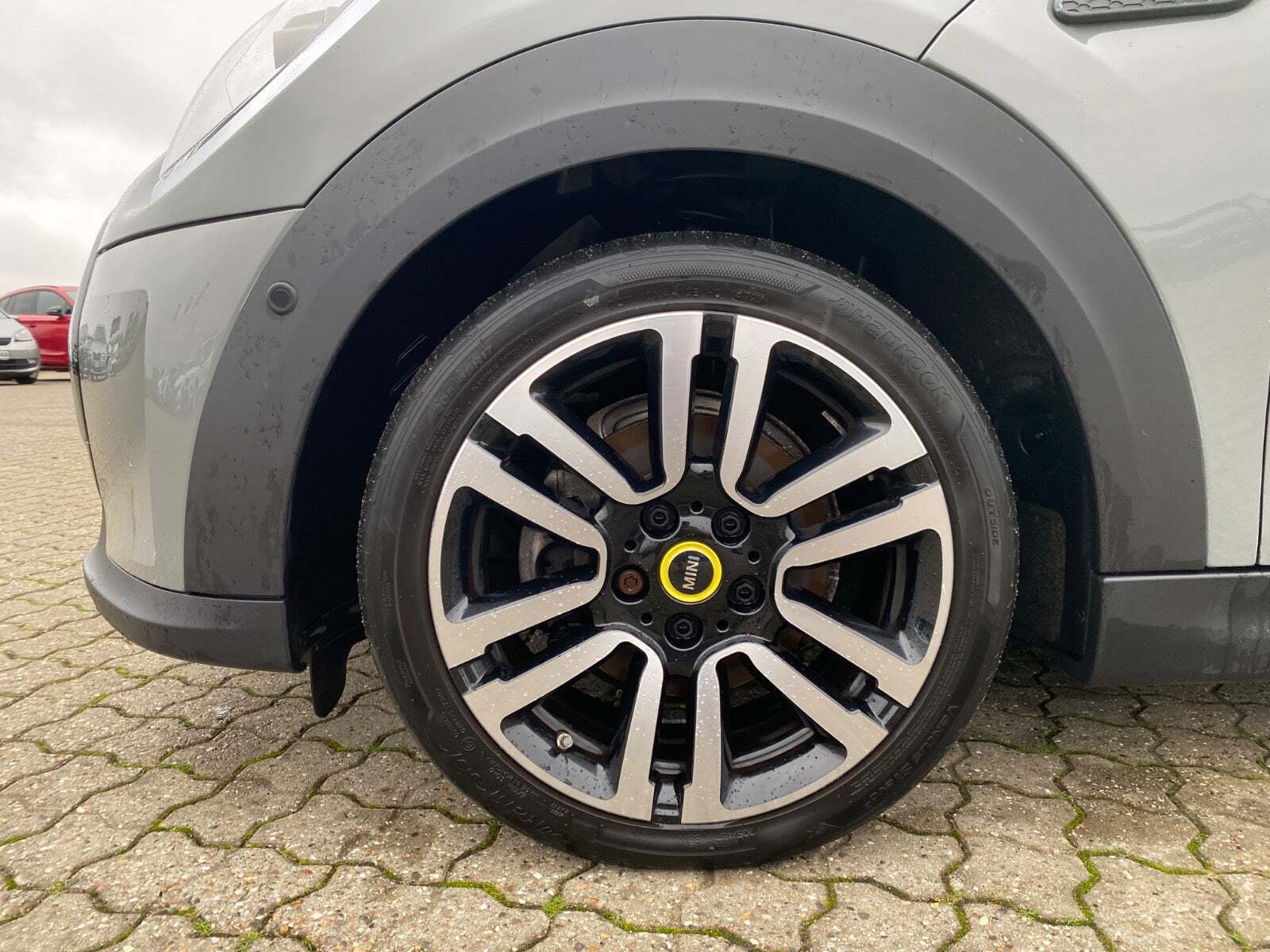 Grå Mini Cooper SE fra 2022