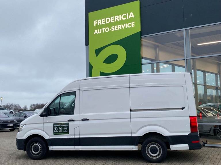 VW Crafter 35 2,0 TDi 177 Kassevogn L3H3 aut.