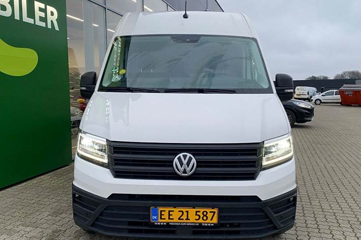 Hvid VW Crafter 35 fra 2024