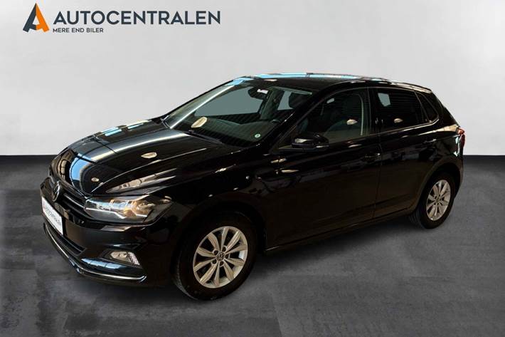 Sort VW Polo fra 2021 set udefra