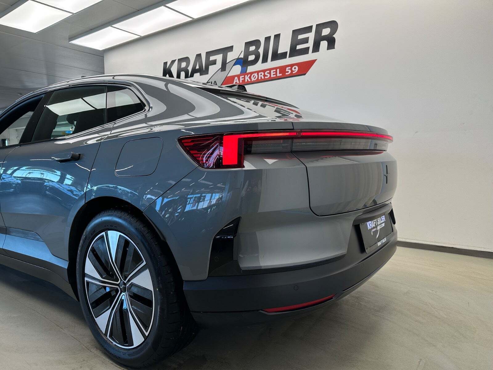 Polestar 4 Long Range