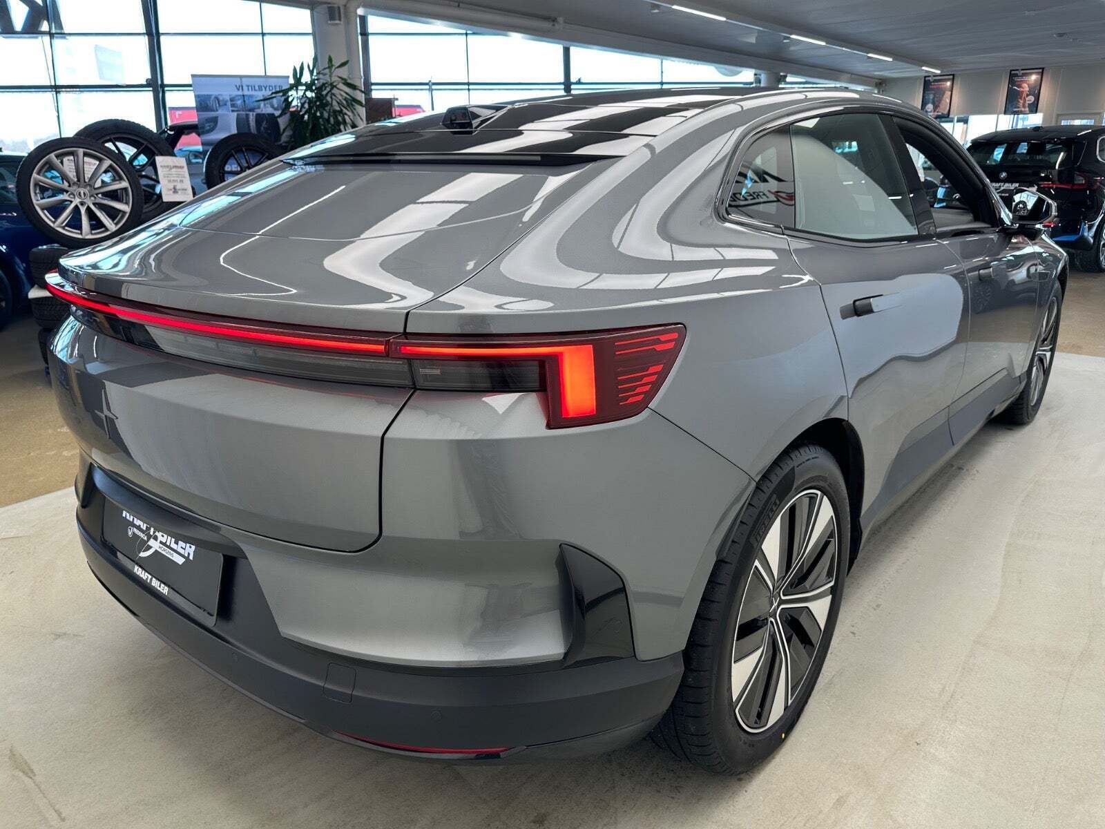 Polestar 4 Long Range