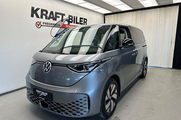 Sølv VW ID.Buzz fra 2023 set udefra