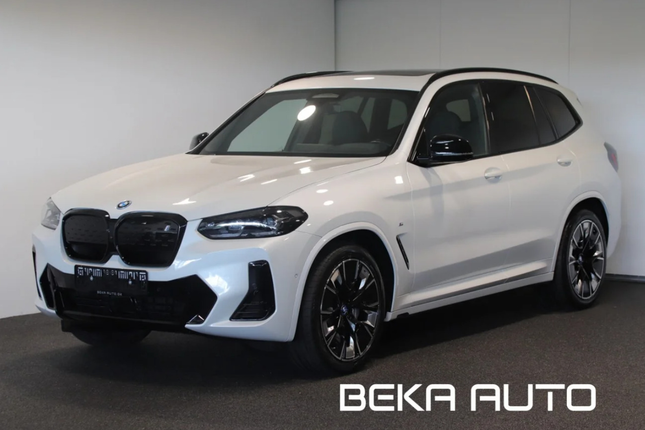 BMW iX3 Charged Plus M-Sport