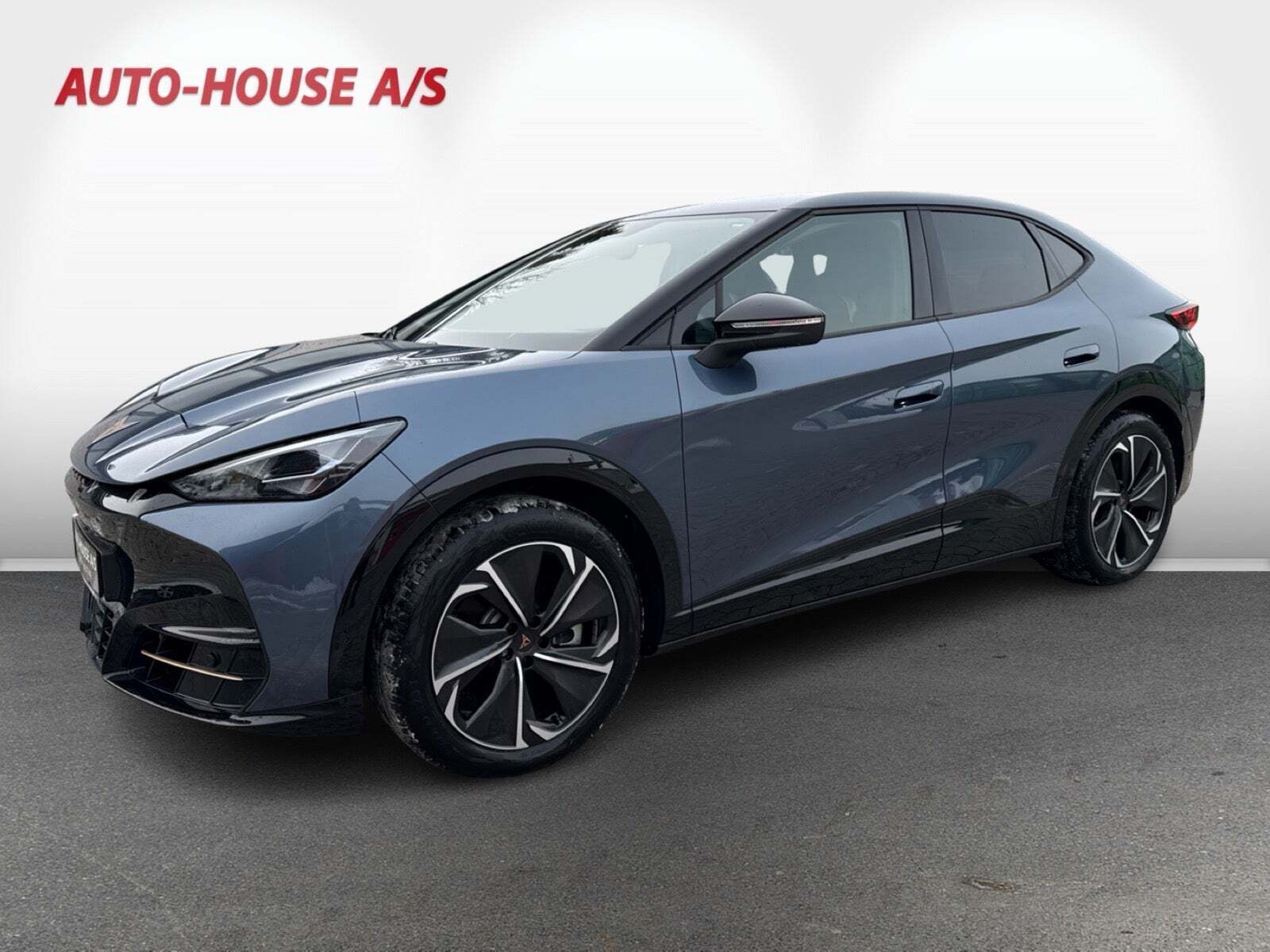 Cupra Tavascan 77 Immersive