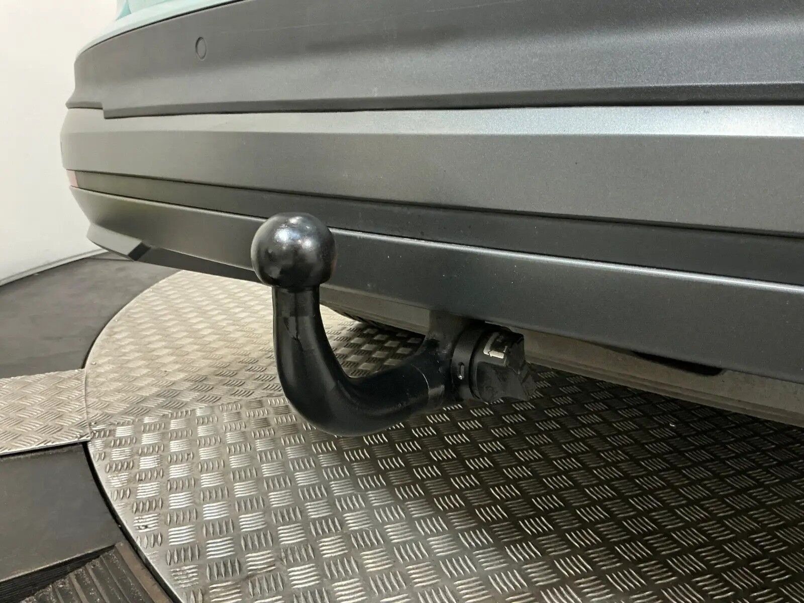 Grøn Skoda Enyaq iV fra 2021