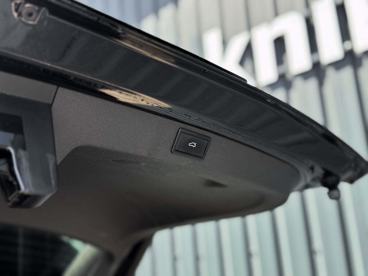 Sort Skoda Enyaq fra 2022