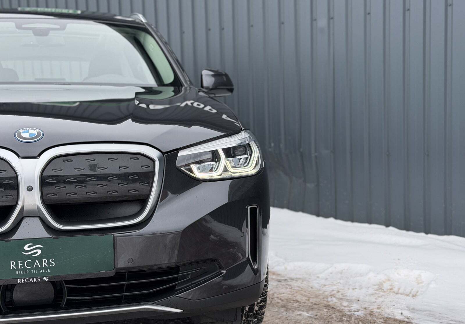 BMW iX3 Charged Plus