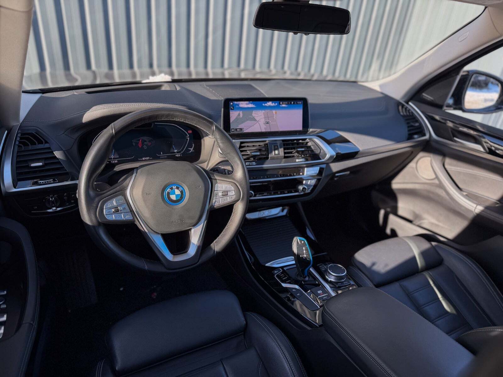 BMW iX3 Charged Plus