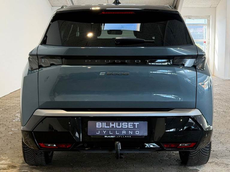 Peugeot e-5008 77 GT Pack 7prs