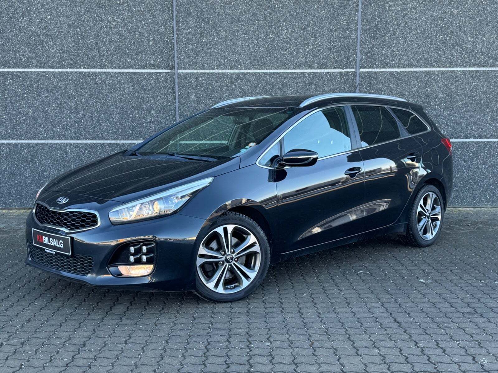 Sort Kia Ceed fra 2016