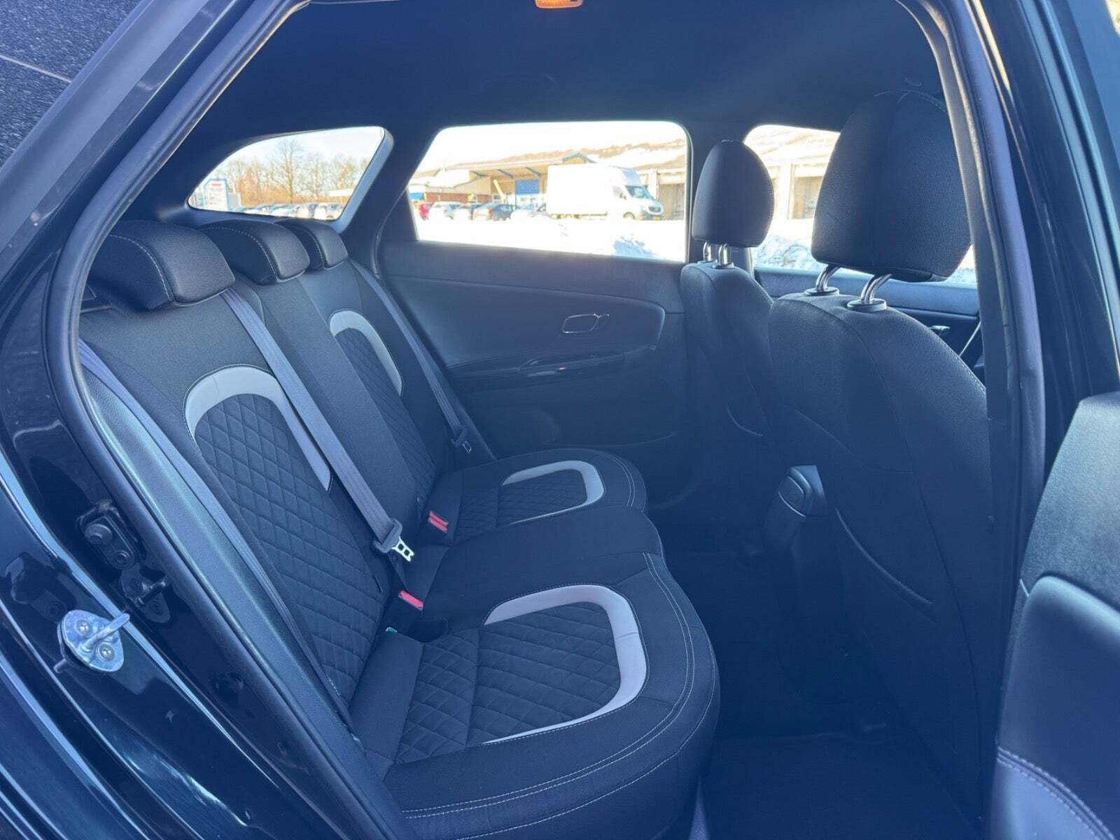 Sort Kia Ceed fra 2016