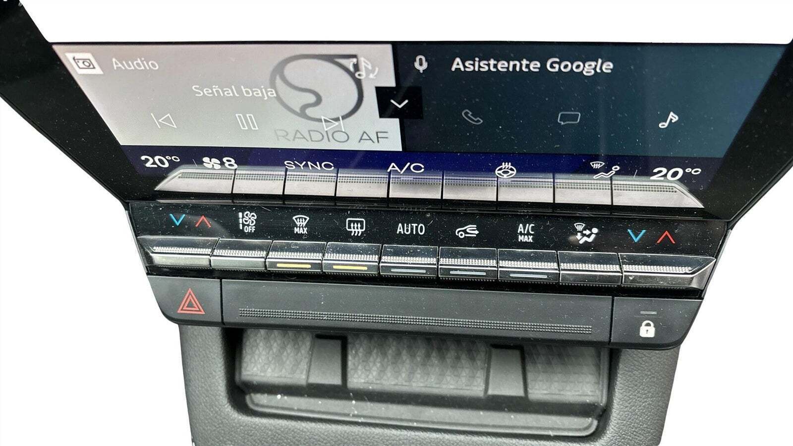 Grå Renault Scenic E-Tech fra 2025