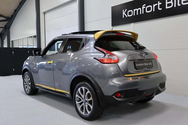 Grå Nissan Juke fra 2011