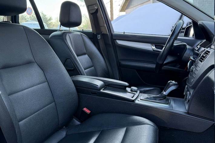 undefined Mercedes C220 fra 2008