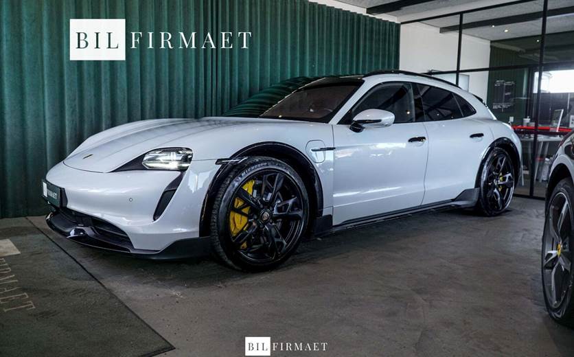 Porsche Taycan Turbo S Performance+ Cross Turismo