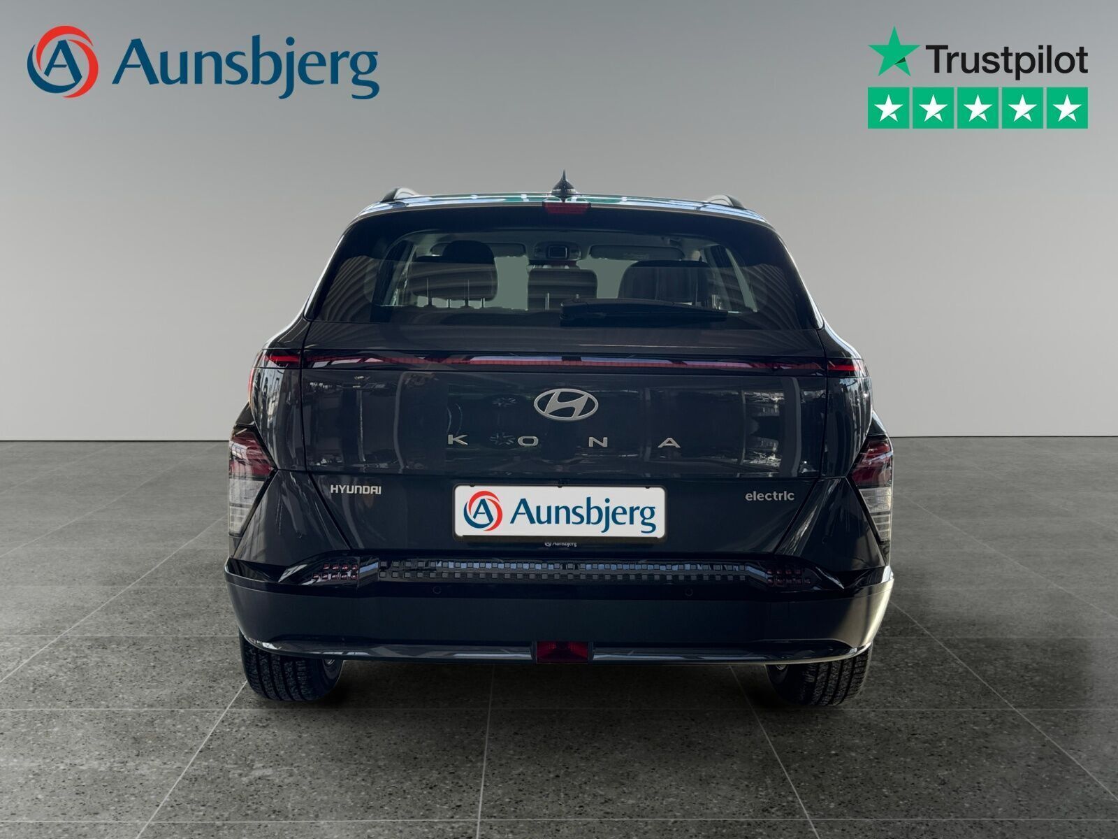 Grå Hyundai Kona fra 2025
