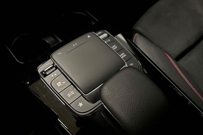 Sort Mercedes A200 d fra 2020