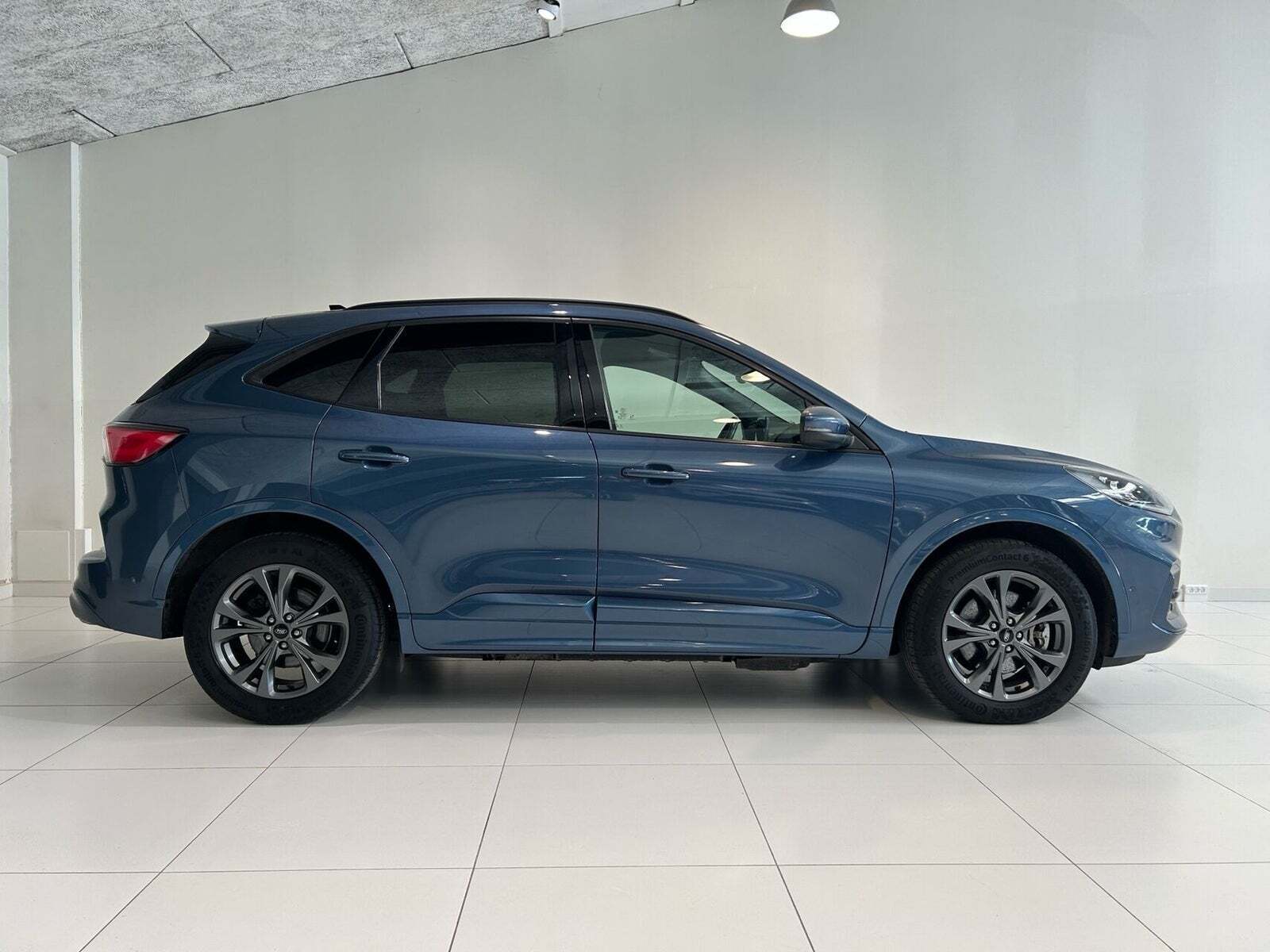 Ford Kuga 2,5 PHEV ST-Line X CVT