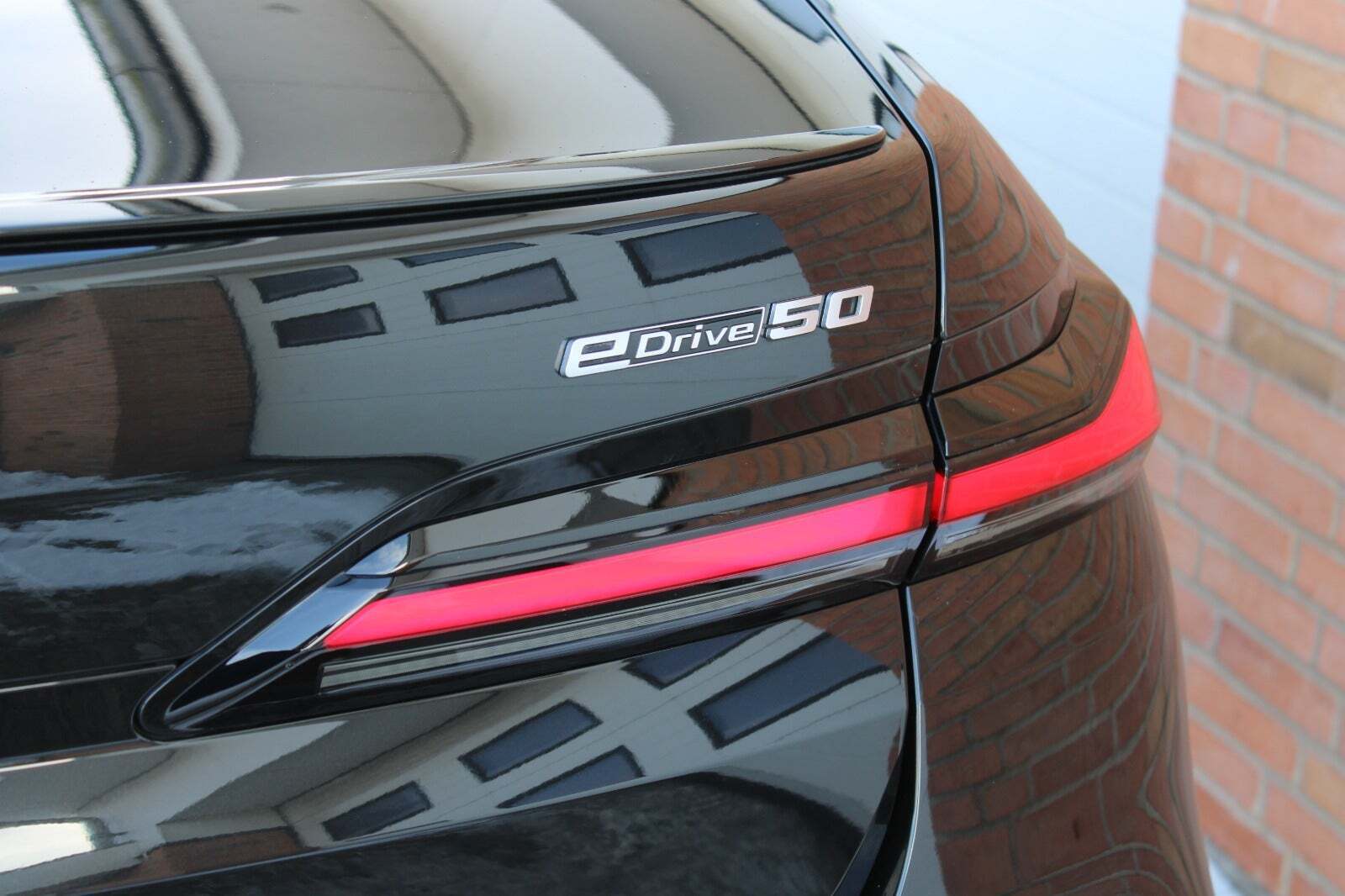 Sort BMW i7 fra 2024