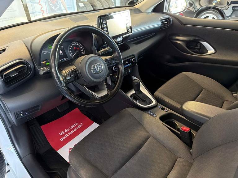 Toyota Yaris 1,5 Hybrid H3 Vision e-CVT