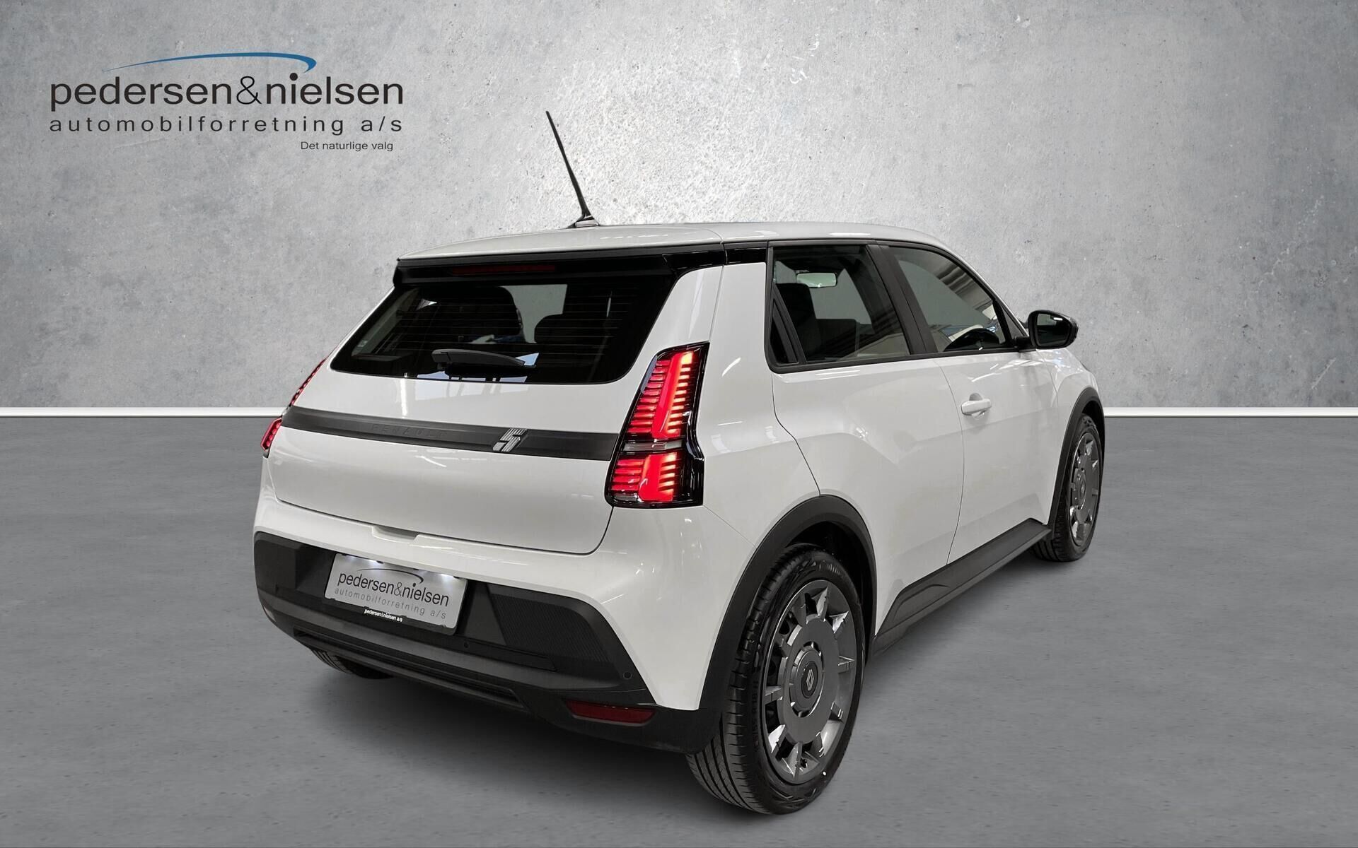 Renault R5 EL Evolution 120HK 5d Aut.