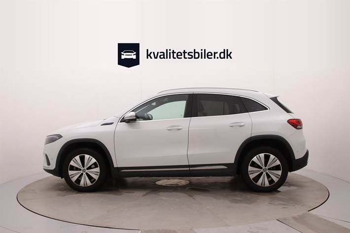 Hvid Mercedes EQA 250 fra 2022