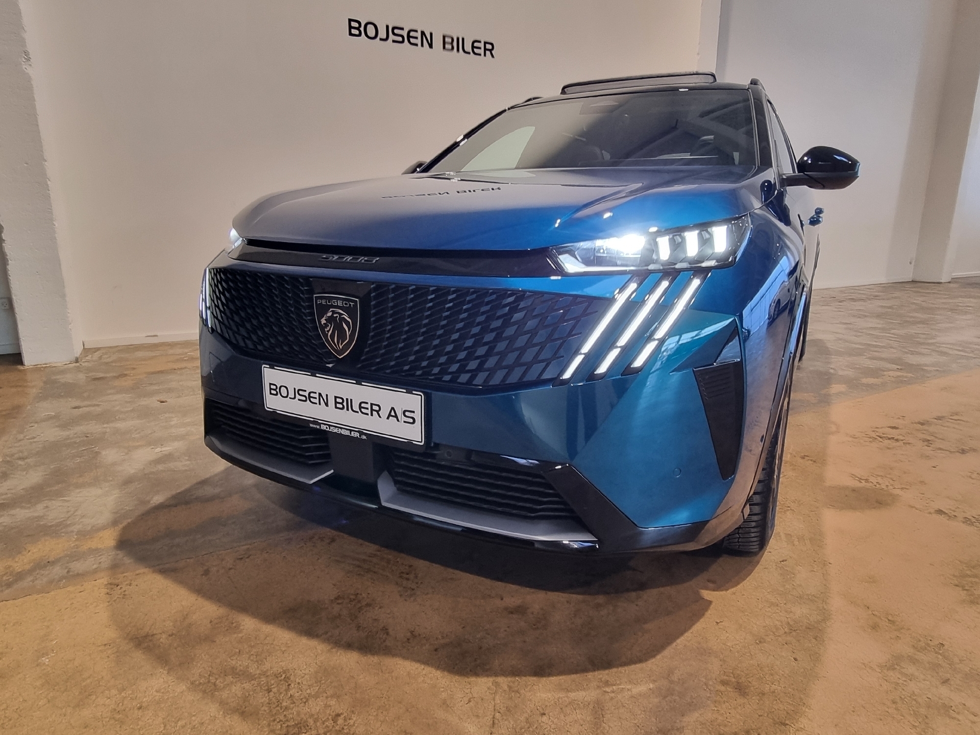 Peugeot e-5008 EL GT Pack 210HK 5d Aut.