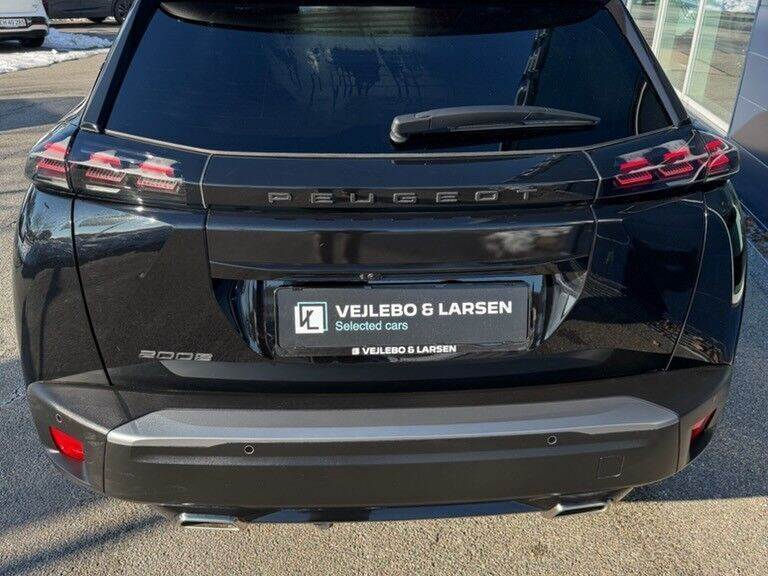 Peugeot 2008 1,2 PureTech Allure EAT8 130HK 5d 8g Aut.