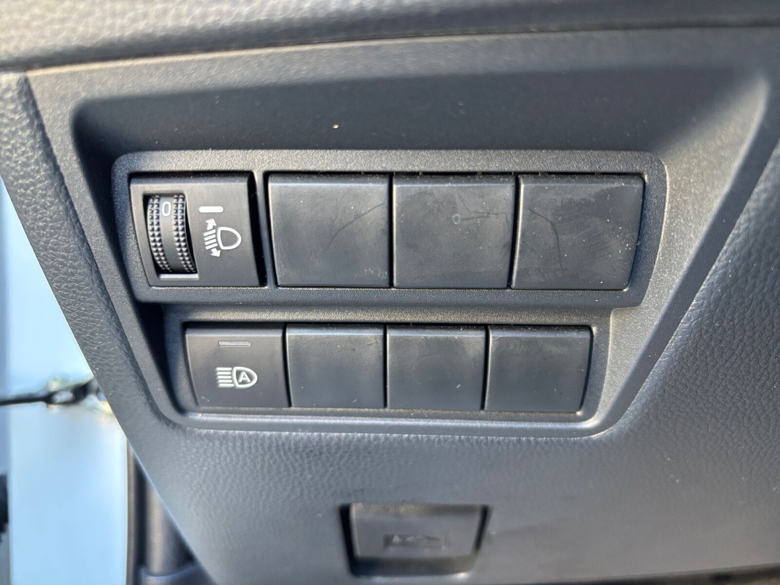 Hvid Toyota Yaris Cross fra 2023