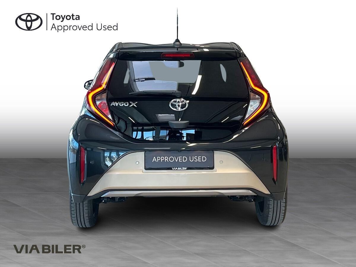 Toyota Aygo X 1,0 VVT-I Envy 72HK 5d