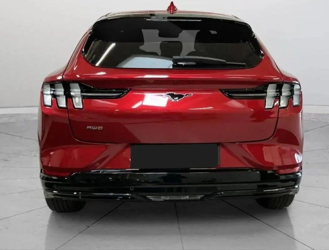 Ford Mustang Mach-E EL SR Premium AWD 269HK 5d Aut.