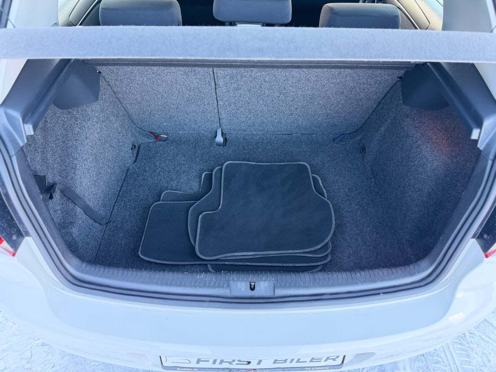 Grøn VW Golf VII fra 2012