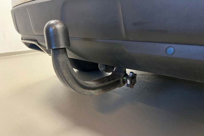 Grå Peugeot 3008 fra 2017