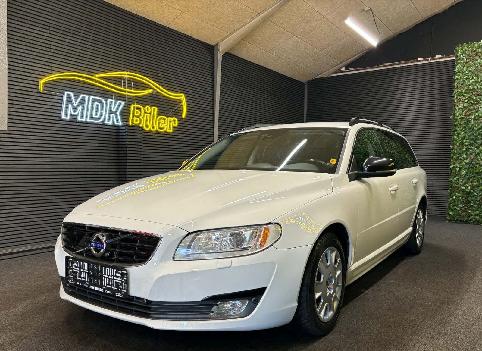 Volvo V70 2,0 T4 190 Momentum aut.