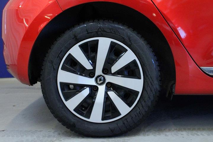 Rød Renault Clio V fra 2020