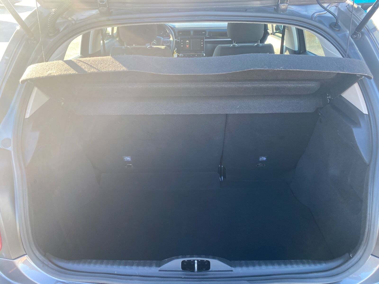 Grå Citroën C3 fra 2019