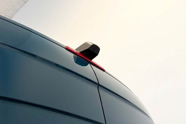 Grøn Mercedes Sprinter 317 fra 2021