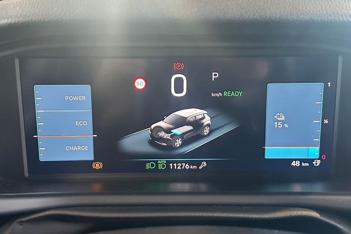 Grå Jeep Avenger fra 2024